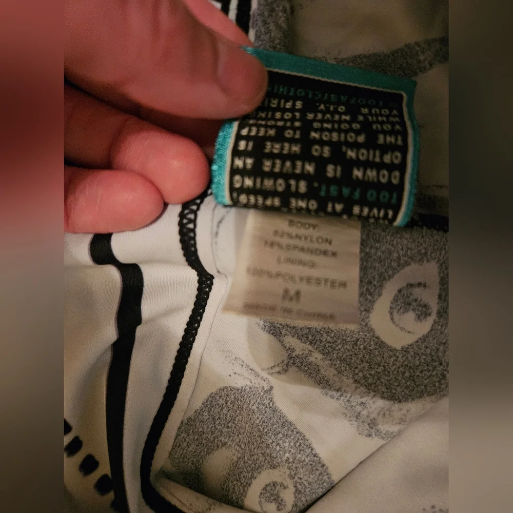 Beetlejuice Leggings - Picture 5 of 7